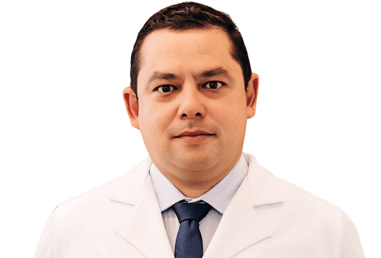 Dr. Thiago Seiji Carvalho da Silveira